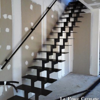 escalier droit double limon cremaillere marche fer decoupe laser