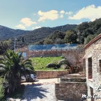 Rambarde vitrage integral Qrailing sans poteaux ni main courante forge catalane