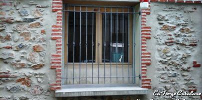 grille protection barreau rond bagues pointes fer Forge Catalane Cabestany
