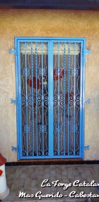 grille volutes fer Forge Catalane Cabestany
