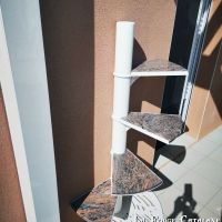 meuble  escalier  marche en marbre thermolaquage pied decoupe laser forge catalane 2