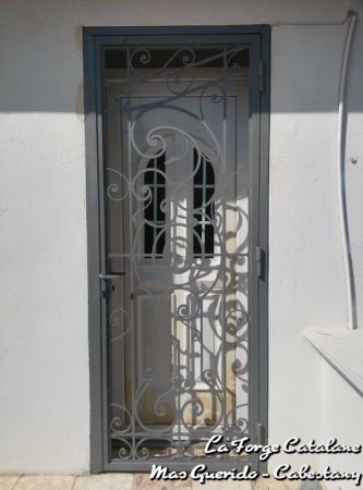 grille articulee motif decoupe laser 4 fer Forge Catalane Cabestany
