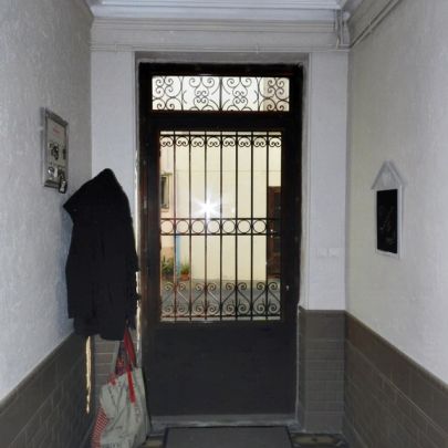 Porte vitree espion travail chaud volutes imposte fixe fer Forge Catalane Cabestany