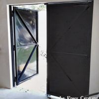 porte tole 1 face avec renfort interieur forge catalane 3